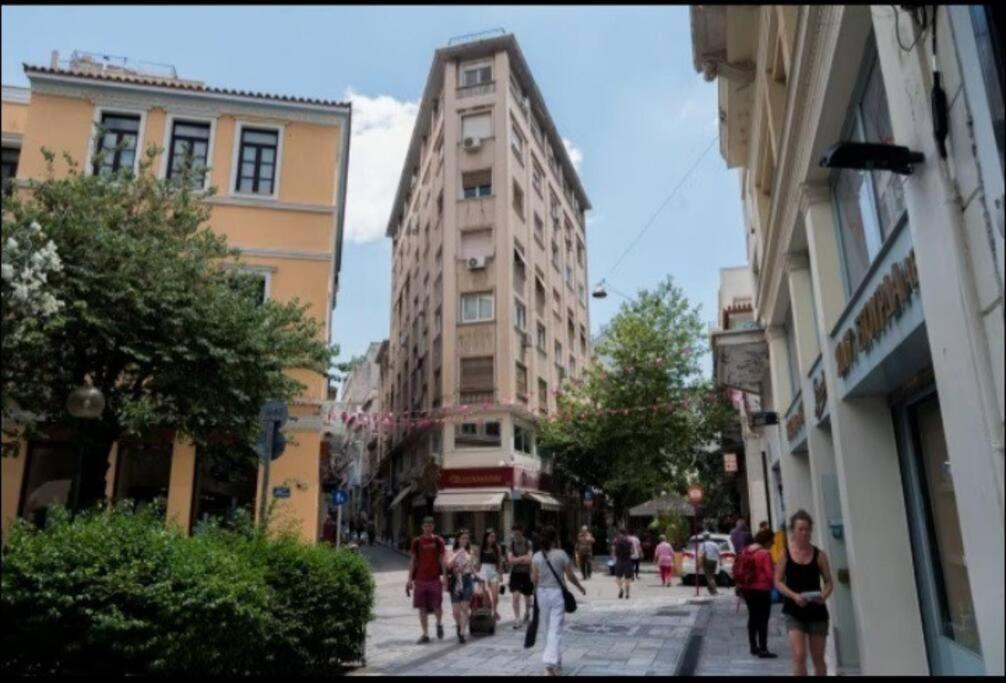 The Owl Nest Modern And Cozy Place In The Historical Center Atina Dış mekan fotoğraf